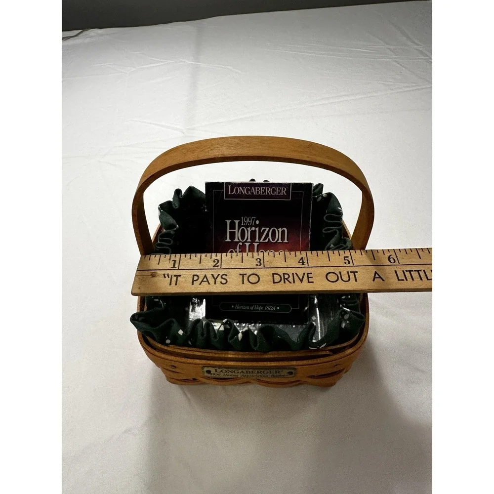 1996 Longaberger Hostess Appreciation Basket, With Green liner, Protector